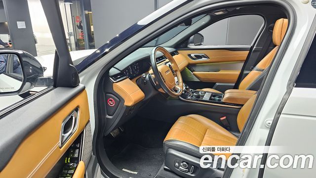 Land Rover Range Rover Velar 3.0 D300 R-Dynamic HSE