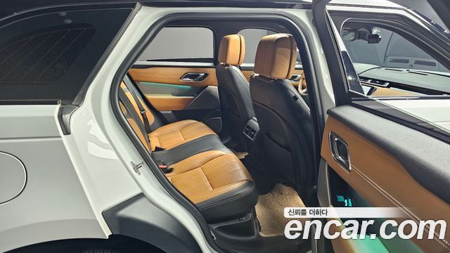 Land Rover Range Rover Velar 3.0 D300 R-Dynamic HSE