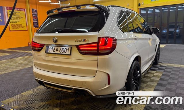 BMW X5M 4.4
