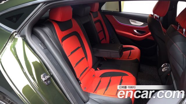 Mercedes-Benz AMG GT 4Door 43 4MATIC+