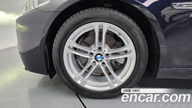 BMW 5-Series 520d xDrive M Aero Dynamic