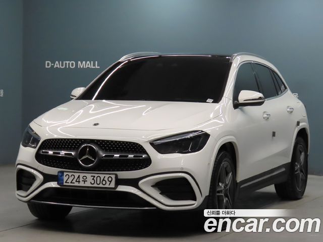 Mercedes-Benz GLA-Class GLA250 4MATIC