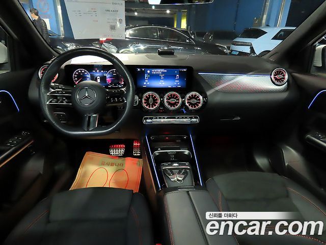 Mercedes-Benz GLA-Class H247 GLA250 4MATIC