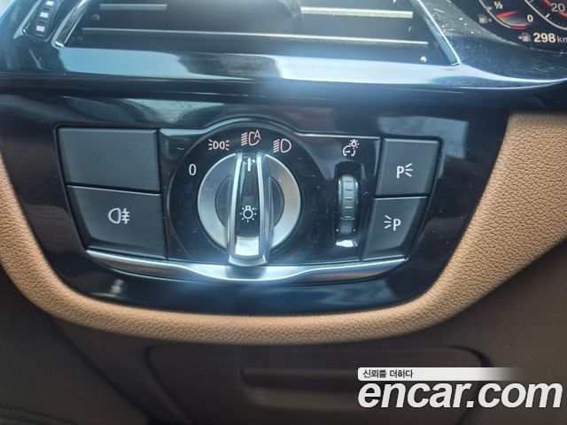 BMW 5-Series 520i Luxury