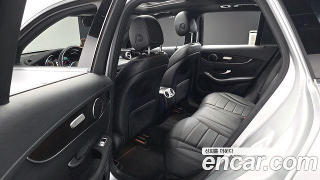 Mercedes-Benz GLC-Class GLC300 4MATIC