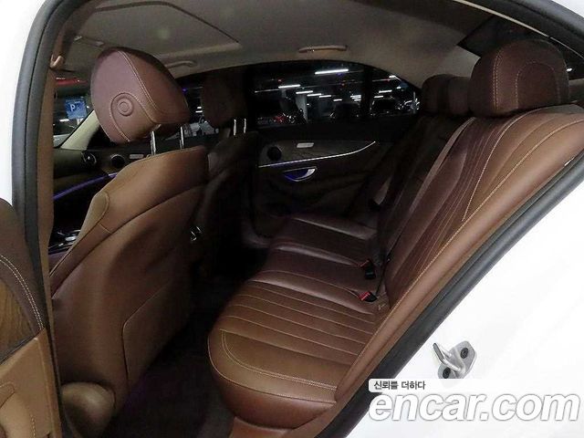 Mercedes-Benz E-Class E220d 4MATIC Exclusive