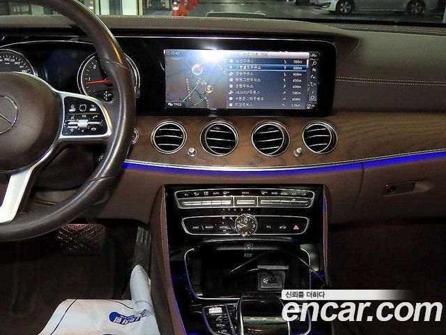 Mercedes-Benz E-Class E220d 4MATIC Exclusive