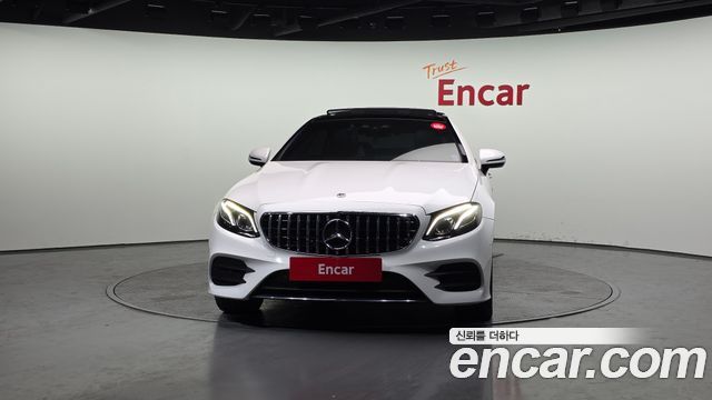 Mercedes-Benz E-Class W213 E220d Coupe