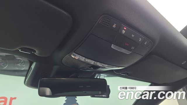 Mercedes-Benz E-Class W213 E220d Coupe