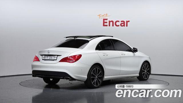 Mercedes-Benz CLA-Class CLA200 d 4MATIC