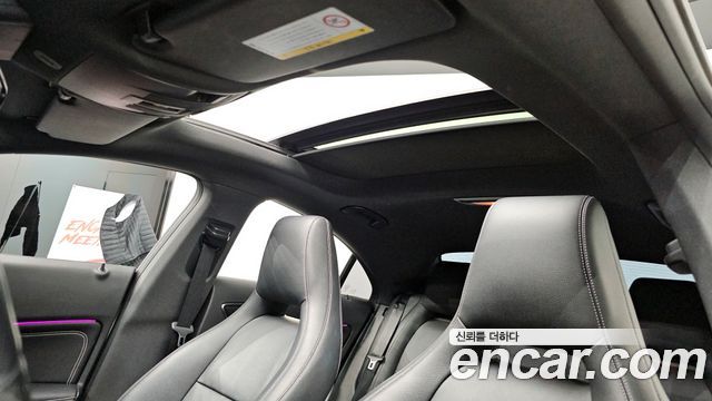 Mercedes-Benz CLA-Class CLA200 d 4MATIC