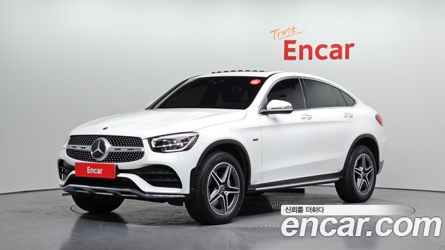 Mercedes-Benz GLC-Class GLC300e 4MATIC Coupe