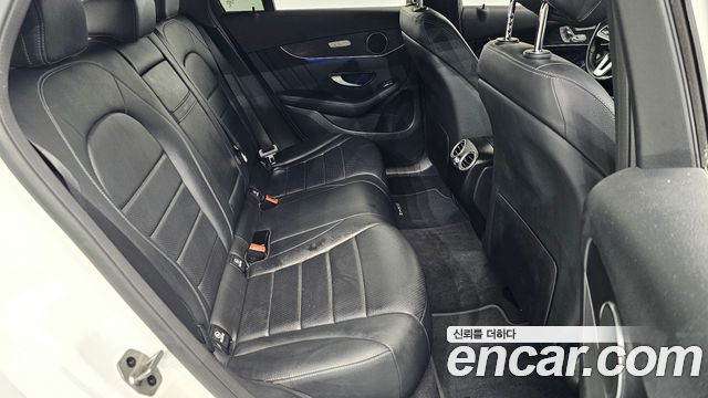 Mercedes-Benz GLC-Class GLC300e 4MATIC Coupe