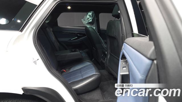 Land Rover Range Rover Evoque P250 R-Dynamic SE