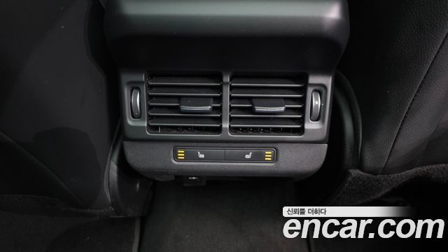Land Rover Range Rover Evoque P250 R-Dynamic SE