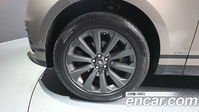 Land Rover Range Rover Velar 2.0 D240 R-Dynamic SE