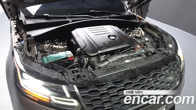 Land Rover Range Rover Velar 2.0 D240 R-Dynamic SE