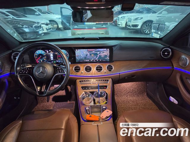 Mercedes-Benz E-Class E300e 4MATIC Exclusive