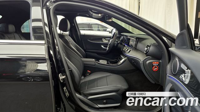 Mercedes-Benz E-Class W213 E250 Avantgarde