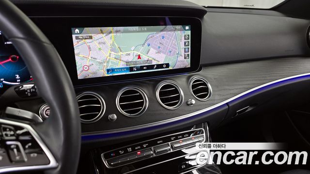 Mercedes-Benz E-Class W213 E250 Avantgarde