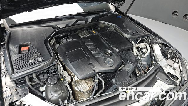 Mercedes-Benz E-Class E220d 4MATIC Exclusive