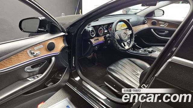 Mercedes-Benz E-Class E220d 4MATIC Exclusive