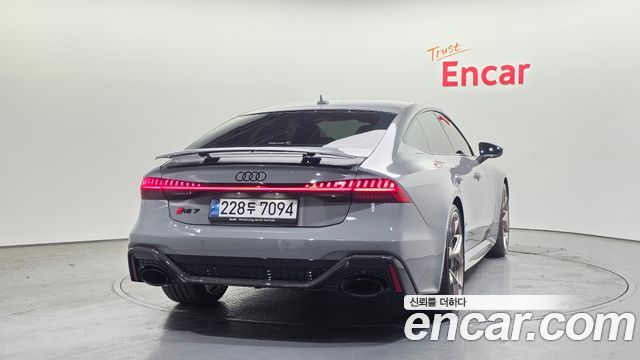 Audi RS7 4.0 TFSI Quattro Performance