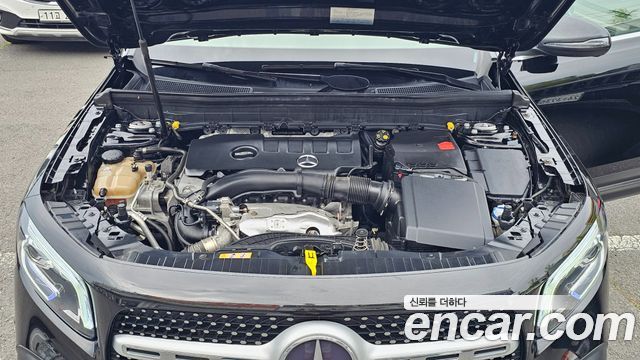 Mercedes-Benz GLB-Class GLB250 4MATIC