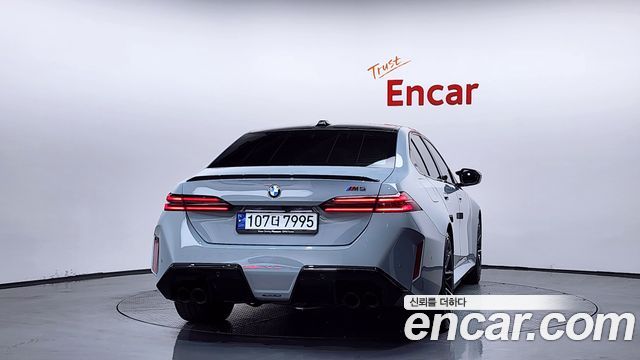 BMW M5 M5 Sedan