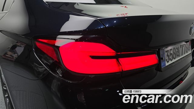 BMW 5-Series 520i M Sport