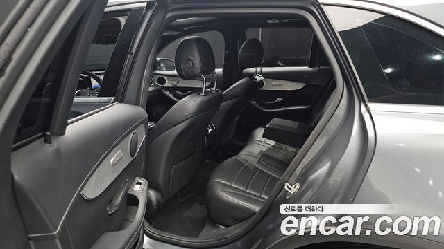 Mercedes-Benz GLC-Class GLC220 d 4MATIC