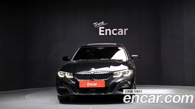 BMW 3-Series 330e M Sport