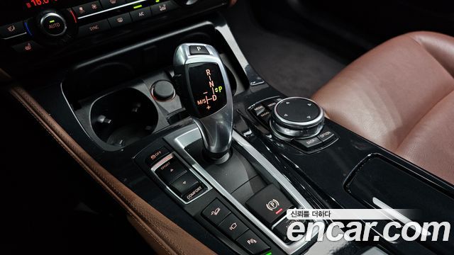 BMW 5-Series 520d xDrive M Aero Dynamic