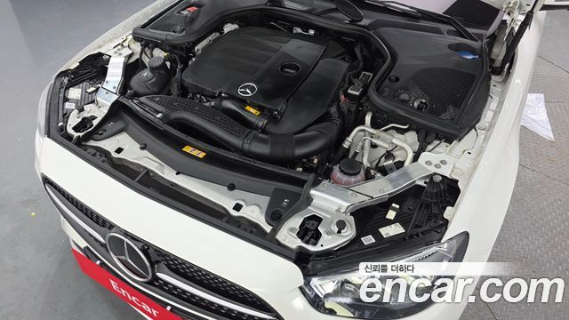 Mercedes-Benz E-Class W213 E350 4MATIC AMG Line