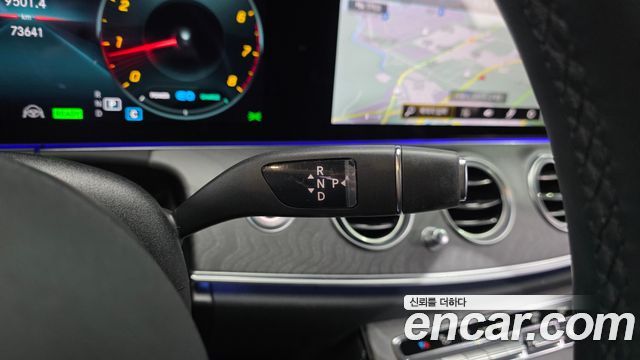 Mercedes-Benz E-Class W213 E350 4MATIC AMG Line