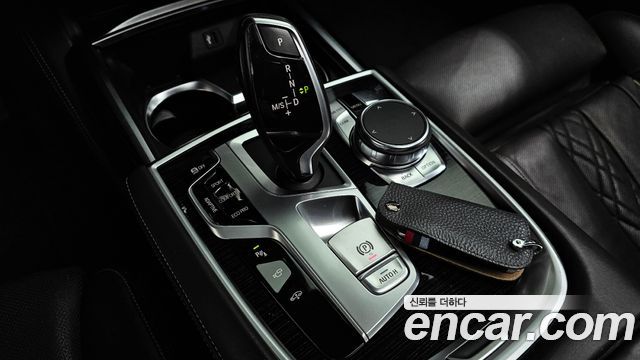 BMW 7-Series 740d xDrive M Sport