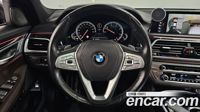 BMW 7-Series 740d xDrive M Sport