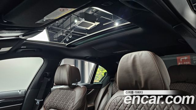 BMW 7-Series 740d xDrive M Sport