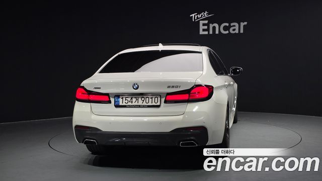 BMW 5-Series 530i xDrive M Sport Package