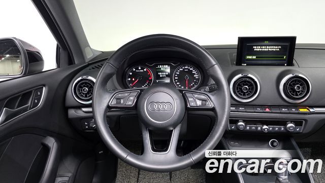 Audi Nyu A3 40 TFSI