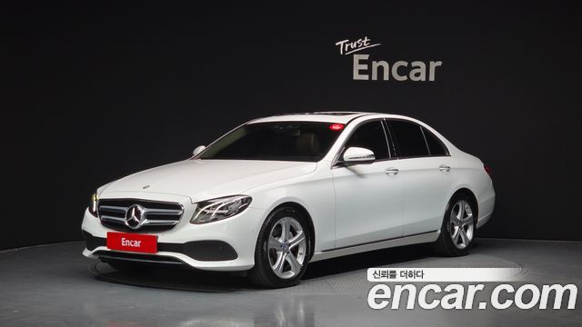 Mercedes-Benz E-Class E200 Avantgarde