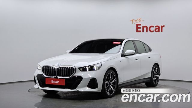 BMW 5Series (G60) 530i xDrive M Sport