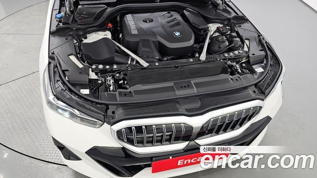 BMW 5-Series 530i xDrive M Sport
