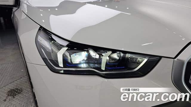 BMW 5-Series 530i xDrive M Sport