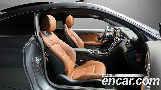 Mercedes-Benz C-Class C200 Coupe