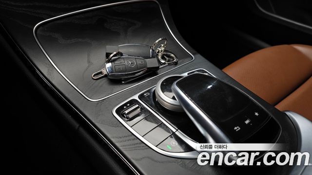 Mercedes-Benz C-Class C200 Coupe