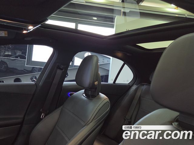 Mercedes-Benz C-Class C200 Avantgarde