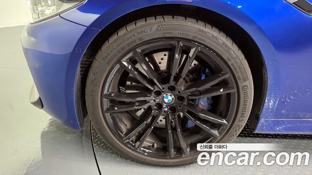 BMW M5 M5 Sedan