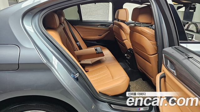 BMW 5-Series 520d M Sport Package Plus