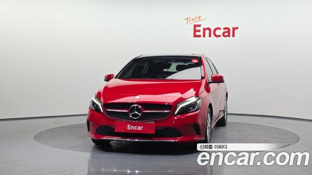 Mercedes-Benz A-Class A200